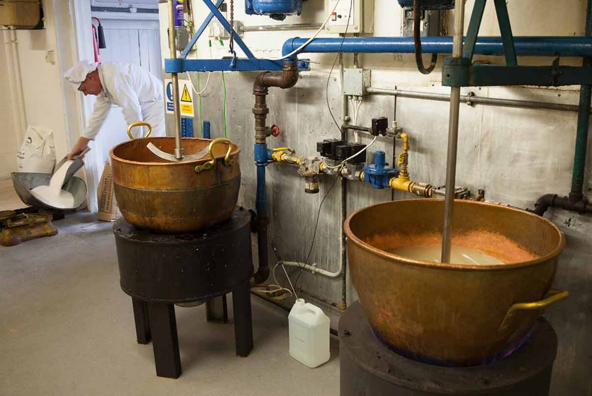 Quiggins Kendal Mint Cake Made in the Centre of Kendal, Cumbria UK